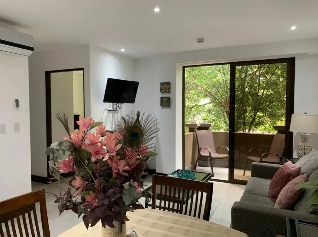 Furnished apartment for rent in a condominium in Santa Ana.