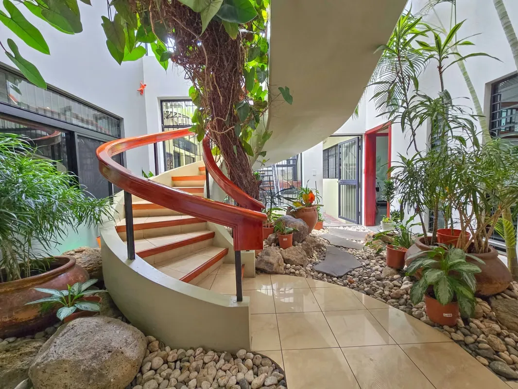 Office space for rent in Sabana Sur with easy access. Located on the 1st floor, it measures a total of 318 m2 of construction, distributed as follows:, photo 4