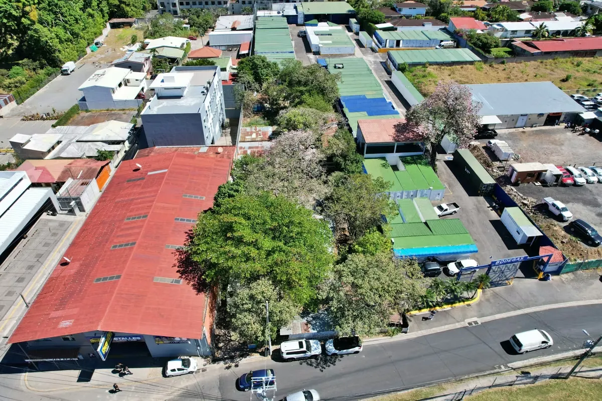 Venta terreno plano para desarrollo residencial, Santa Ana. (FE)
