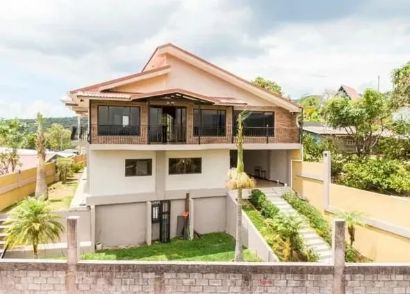 Welcome to Grecia, consistently voted one of the most beautiful and clean cities in Latin America. This property is located in an upscale, quiet neighborhood just 15 minutes ...