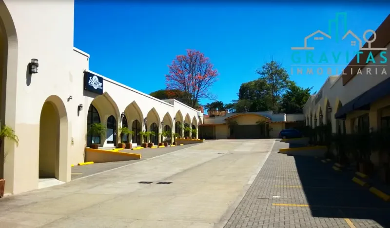 For sale in Escazú Plaza Complete 3689m2 ID 1095