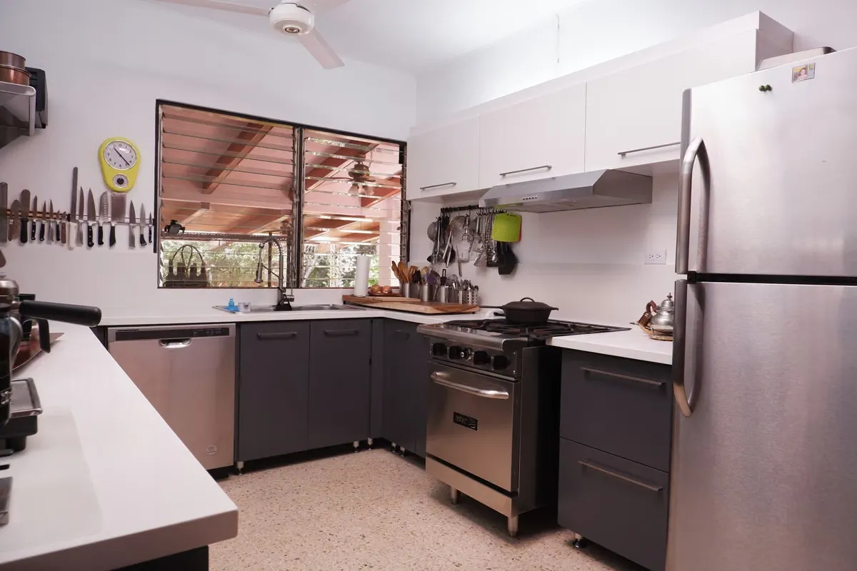 An exclusive, fully furnished, single-story residence distinguished by its spaciousness, functional layout, and characterful spaces. Surrounded by nature, with mountain views ...