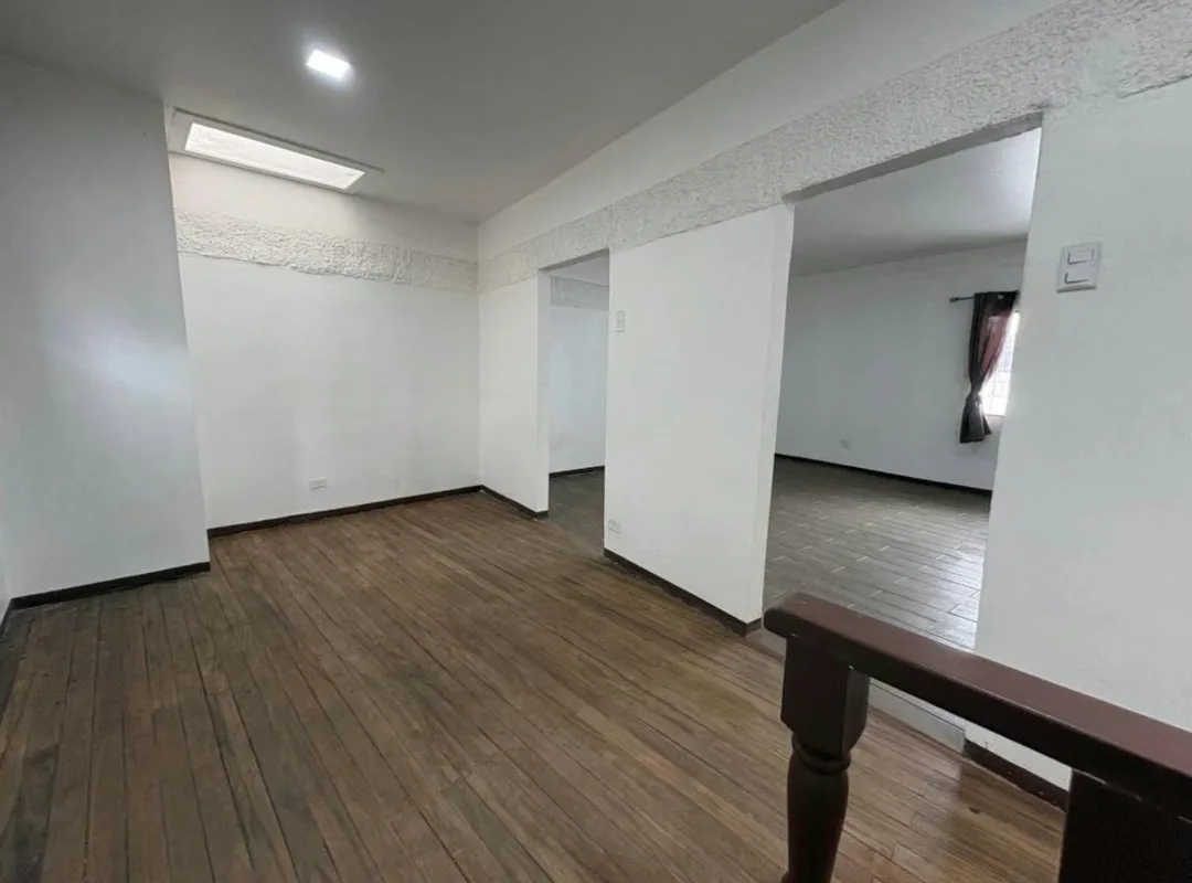 Sale of apartment and commercial space in Santo Domingo de Heredia — photo 5
