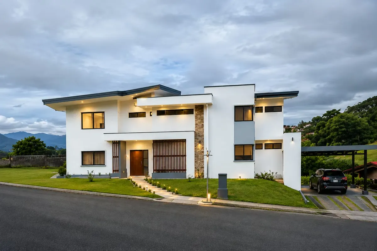 MODERN HOUSE FOR RENT IN SAN JERONIMO DE MORAVIA, 4 BEDROOMS