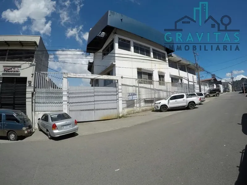 Bodega en venta en San Francisco de Dios Ríos | Uso Industrial ID 227