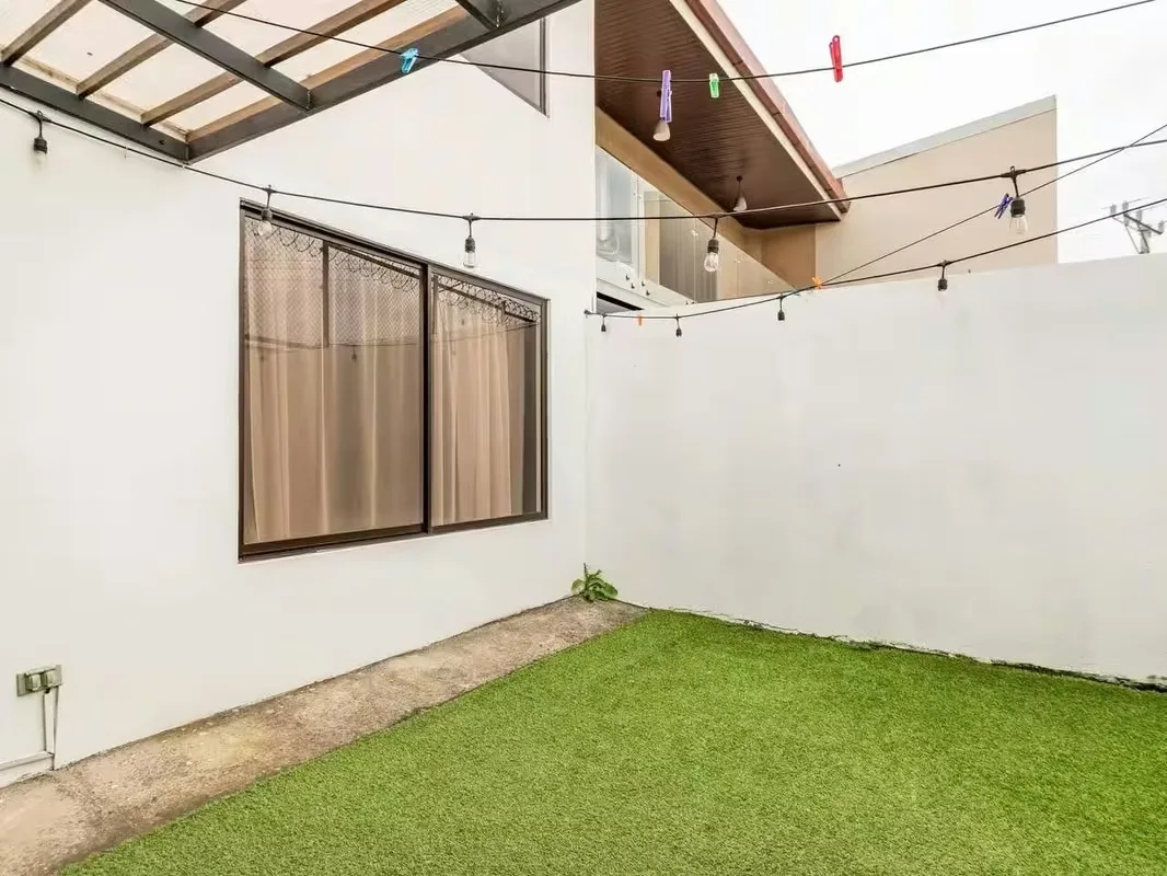 FIRST-FLOOR APARTMENT FOR RENT IN ULLOA, HEREDIA