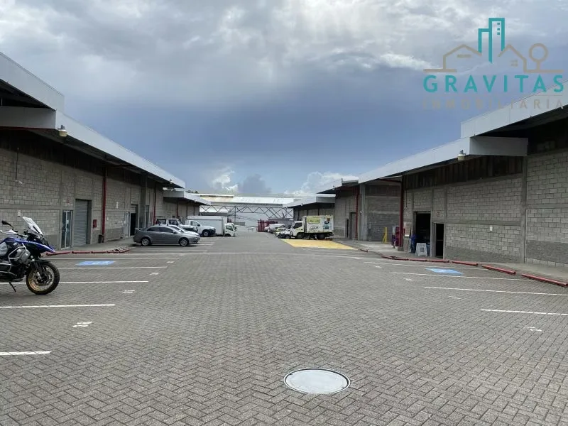 Warehouse of 453 m² in an industrial park located in La Uruca, near logistics and distribution centers, etc. — photo 4
