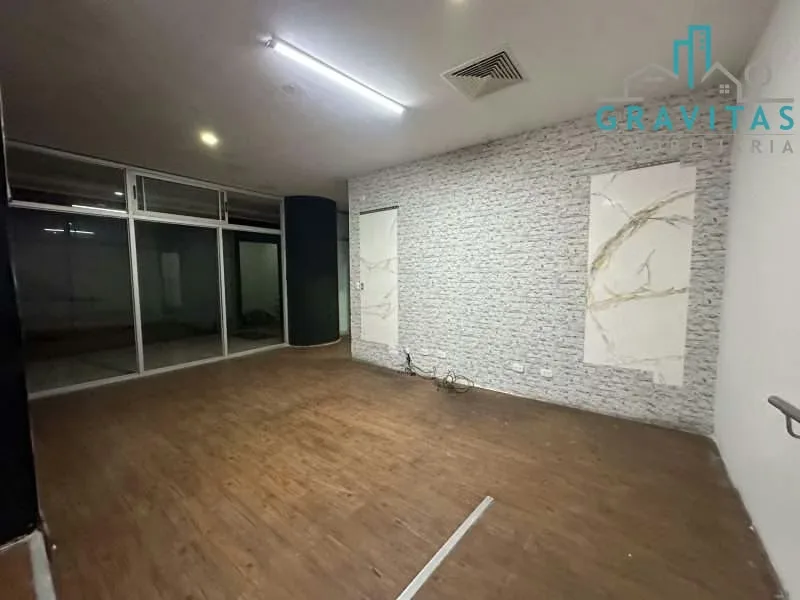 Commercial space for rent in Mall San Pedro | 125 m2 | F 690 — photo 2