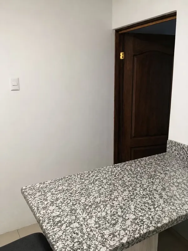 Apartamento tipo estudio en alquiler – Ideal para mujer sola