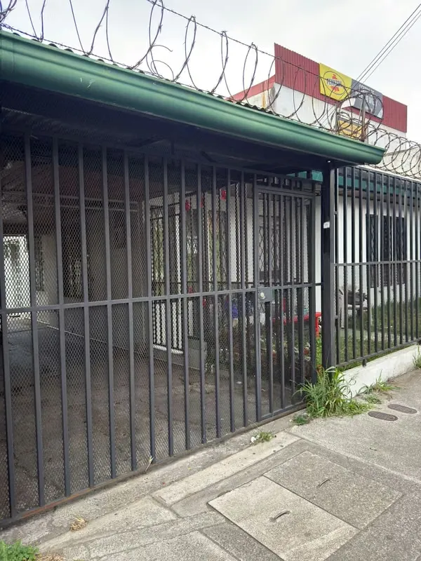 House for Rent Moravia Downtown