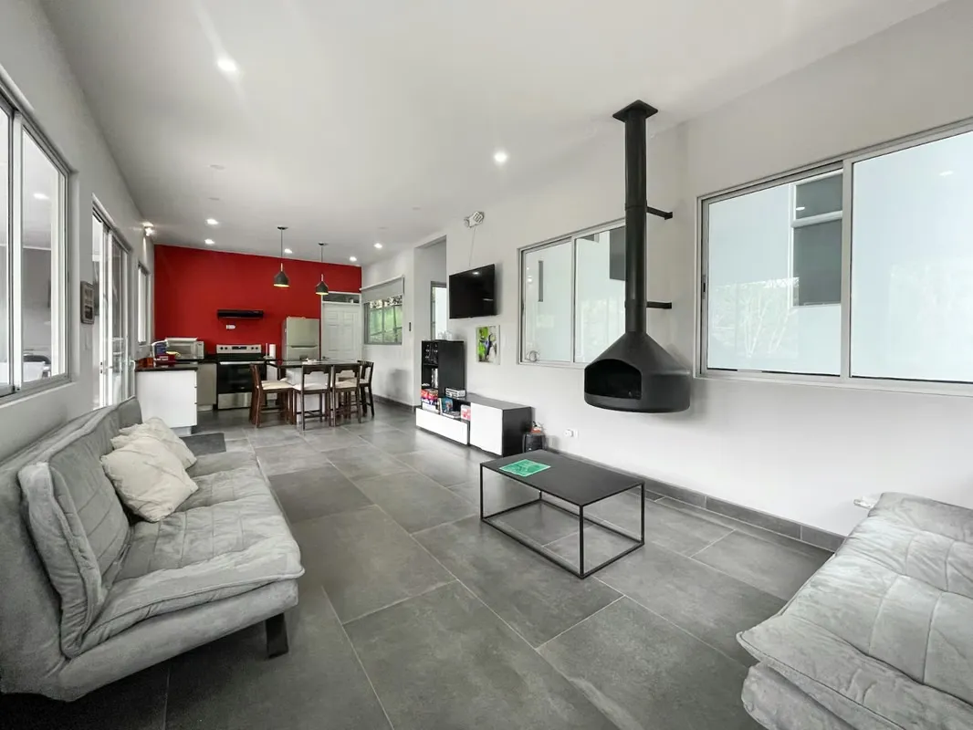 Se vende espectacular Casa de lujo en Santa María de Dota (AD).