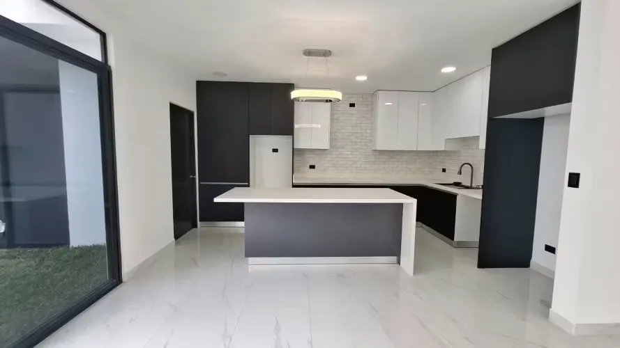 Casa en venta para estrenar en Condominio Acqua, CÓDIGO AJ026