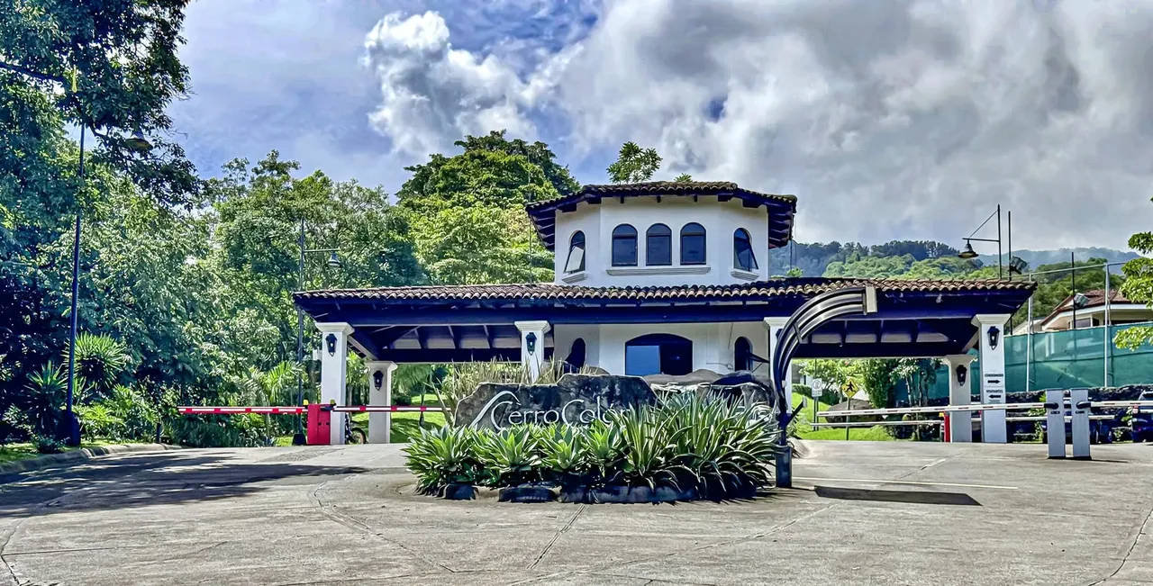 Welcome to Cerro Colon Dream Home Site for sale nestled in Ciudad Colon, San Jose, the next community just West of Brasil de Mora and Santa Ana. Seeking to build your dream home in a ... — photo 2