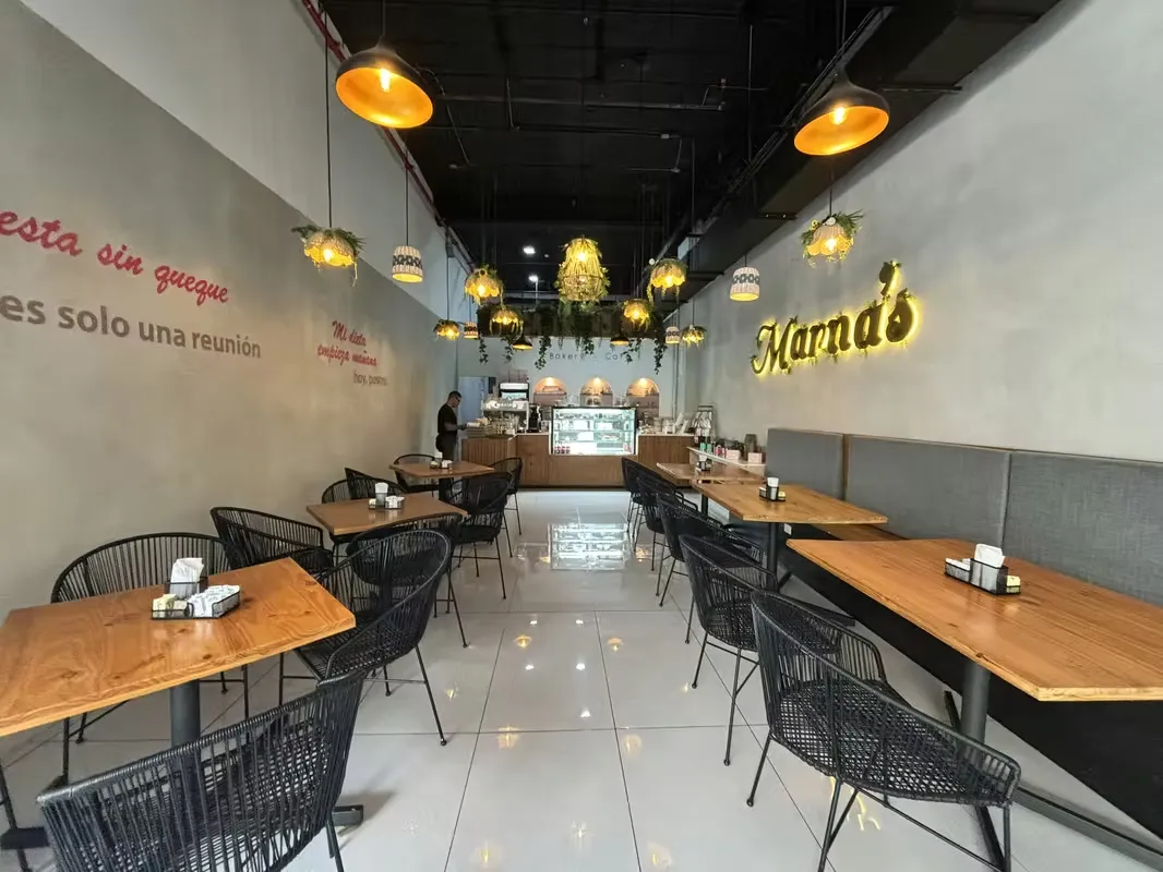 Commercial place 115m2 Lindora Santa Ana first floor