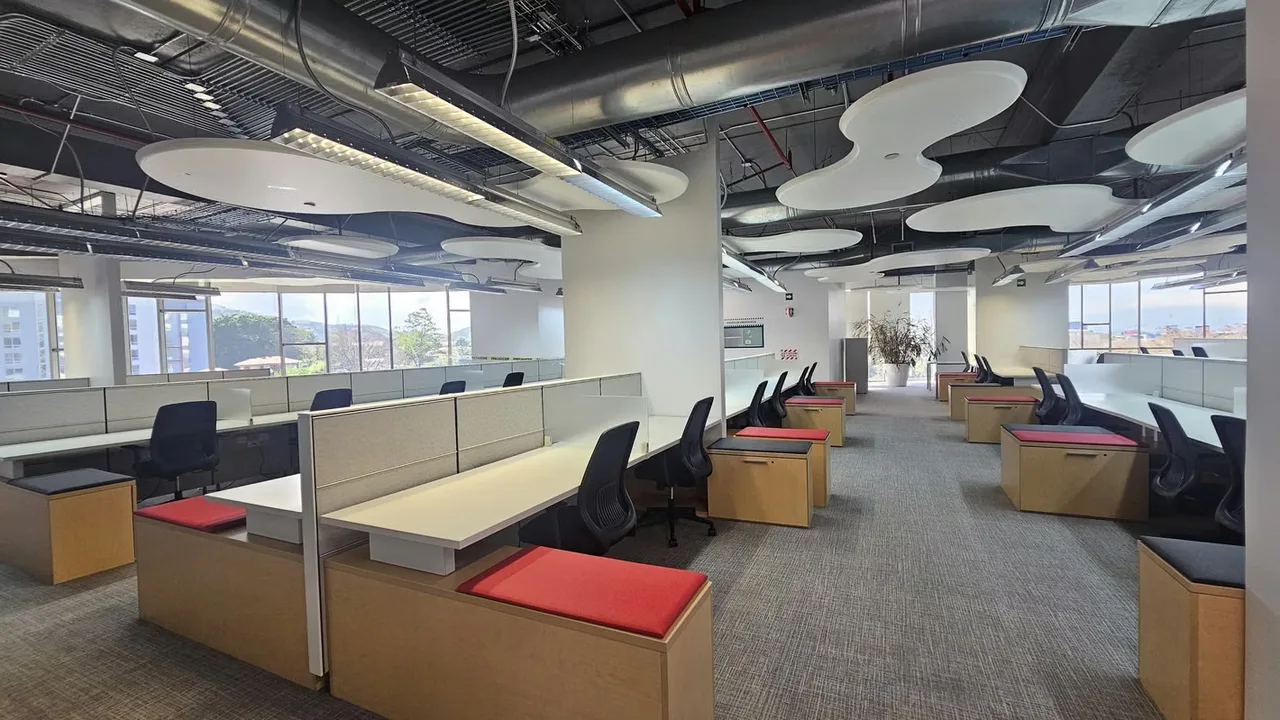 Oficinas en Alquiler – Piso Completo en Plaza TEMPO, Escazú — photo 5
