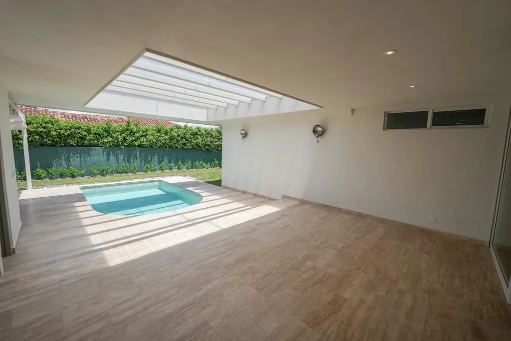 ONE-STORY HOME FOR SALE IN BOSQUES DE LINDORA, SANTA ANA*