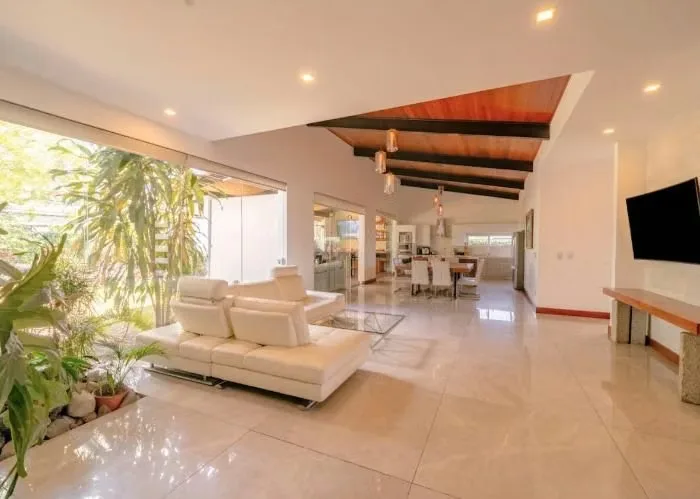 Luxury Home for Sale and Rent in Hacienda Espinal, San Rafael, Alajuela — photo 5