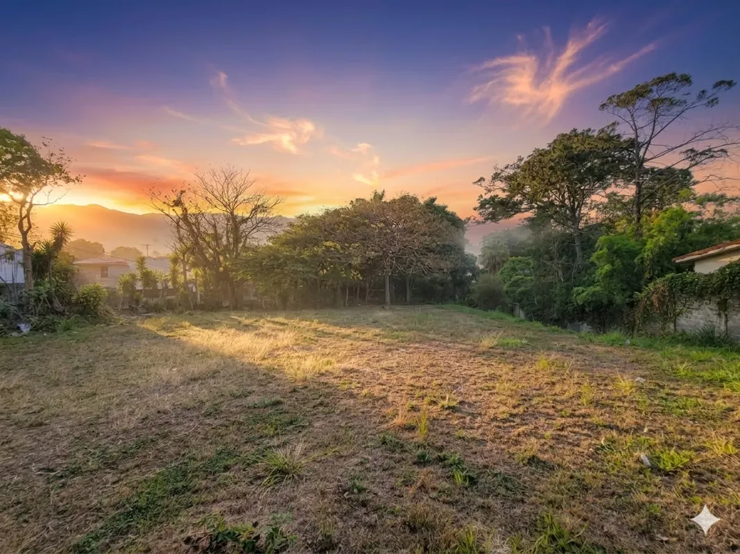 Only 300 metres from the main entrance of Costa Rica Country Club