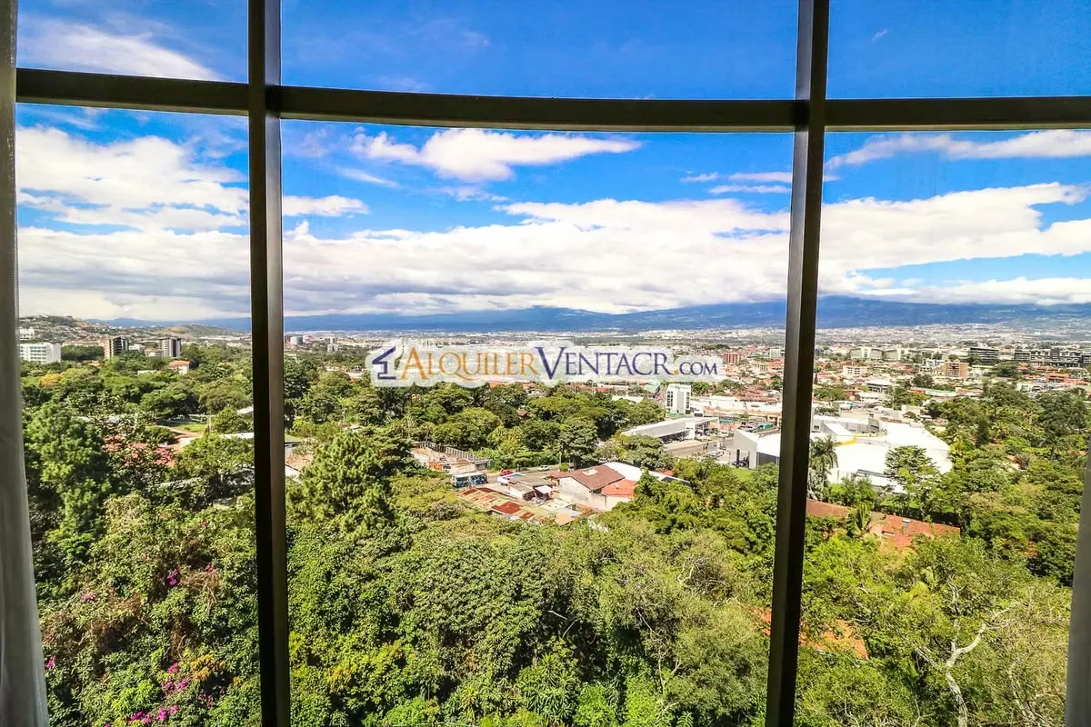 Exclusive luxury apartment for rent located in the prestigious area of San Rafael of Escazu, one of the most desirable and central locations in San Jose. — photo 4
