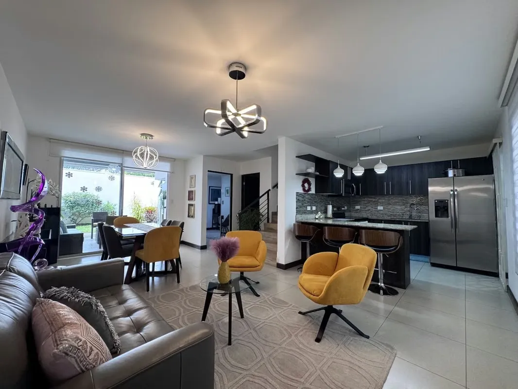Spectacular Home for Sale in Condominium, Near Aleste