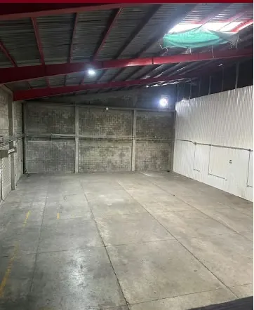 Independent warehouse in Barreal de Heredia Industrial and commercial use
