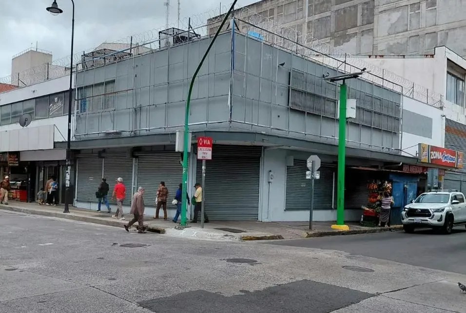 Local Comercial Esquinero San José Centro | 240 m² | $6.000