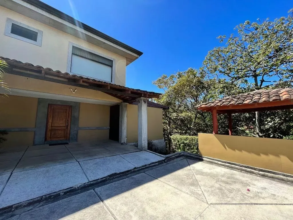 Casa con luz natural