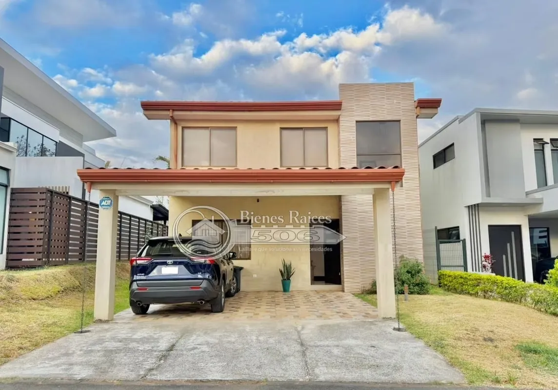 House with large land Heredia condo Lands de Cafe