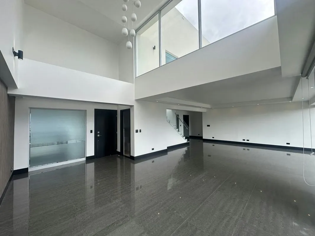 PENTHOUSE FOR SALE AND RENT IN SABANA REAL