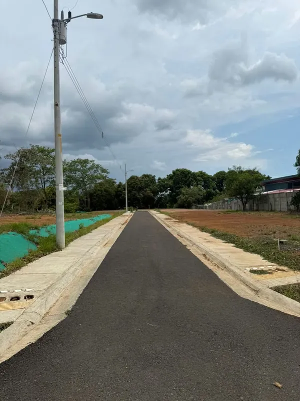 LOTES EN VENTA EN OROTINA