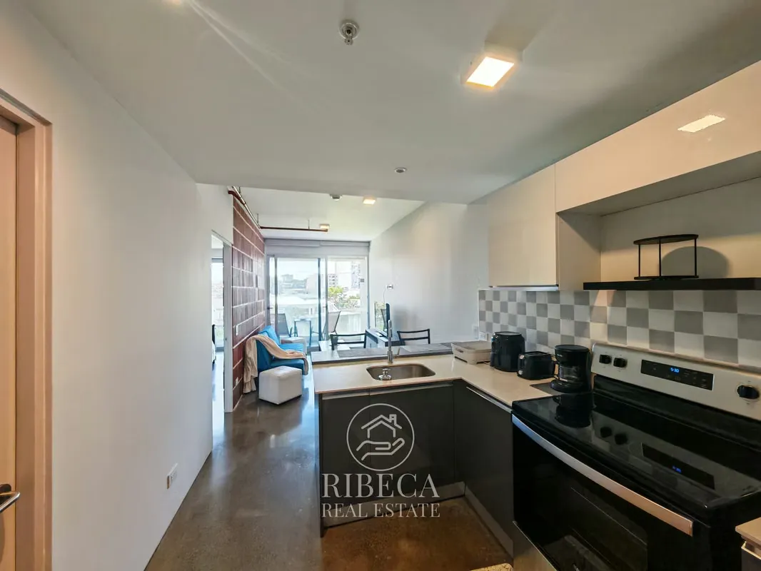 Apartamento Amueblado en La Sabana - Balcón con Terraza - Amenidades de Lujo - Vista Panorámica