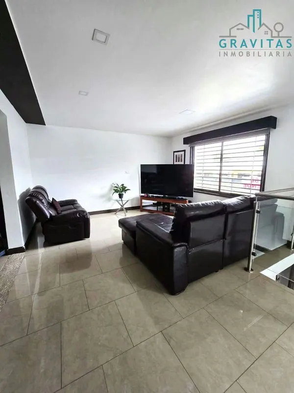 House for sale in Mercedes Norte, Heredia (210 m2) ID 1687