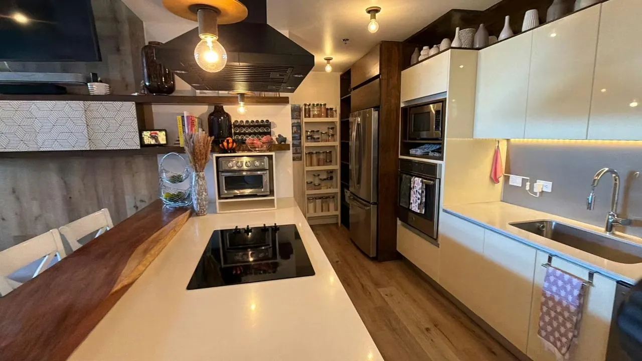 Venta de Apartamento en Escazú Village.