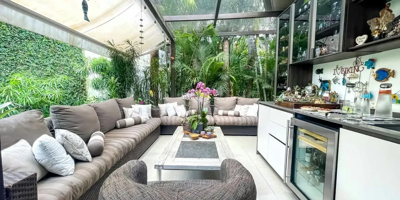 Casa Golden Sun en Santa Ana
