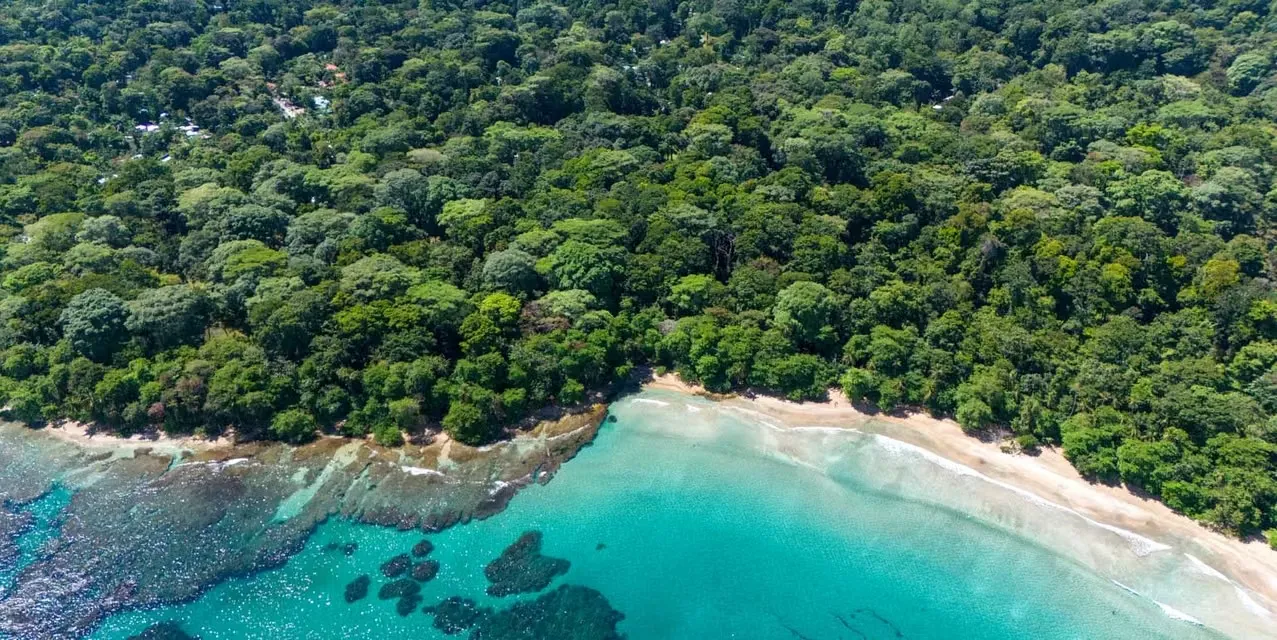 Terreno Frente al Mar en Playa Chiquita | Puerto Viejo, Costa Rica