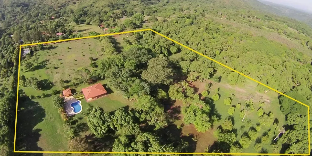 Tropical Fruit Farm in San Pablo de Turrubares. Location: Turrubares, San Jose. Lot size: 259500 m². MLS LXEF13975 The Agency Costa Rica. — photo 2