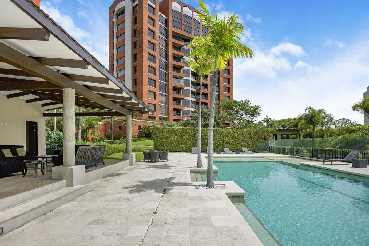 JABONCILLO: APARTMENT RENTAL FURNISHED IN CONDO, ESGAZU