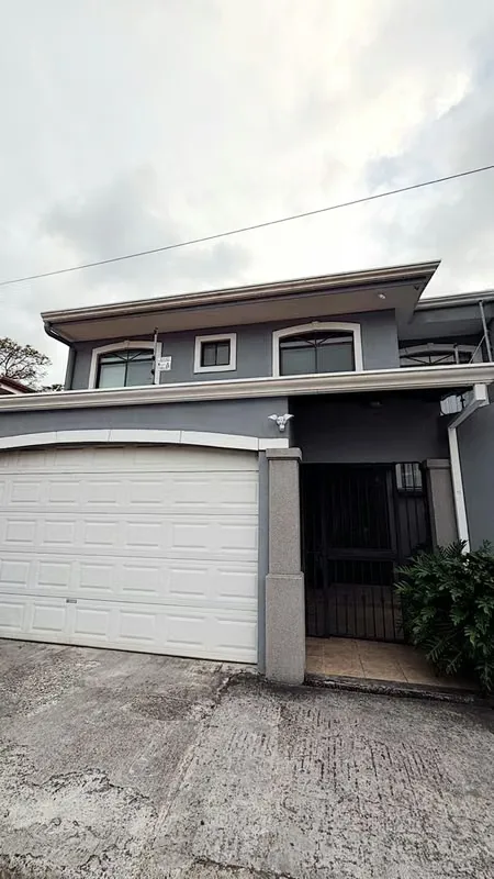 SE ALQUILA bellísima casa totalmente amueblada y equipada Ubicada en Residencial Loma Verde, muy seguro, en La Unión de Tres Ríos. — photo 3