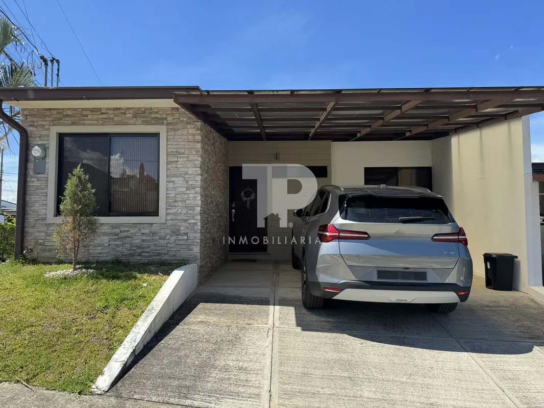 Increíble ubicación, fácil salida a la General Cañas, Heredia, Alajuela, cerca de zonas francas y comercio. ¡Su hogar en condominio le espera!