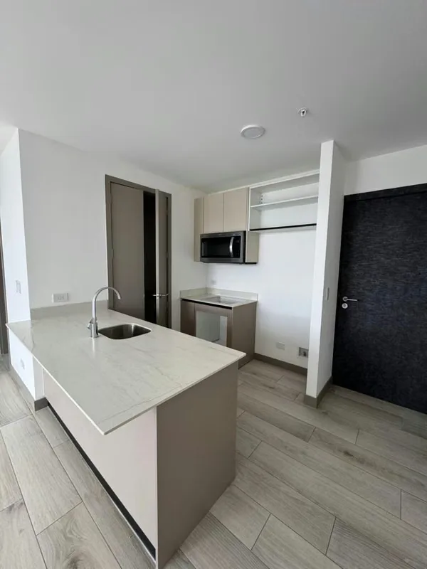 For Sale-Apartment in Nucleo Sabana — photo 4