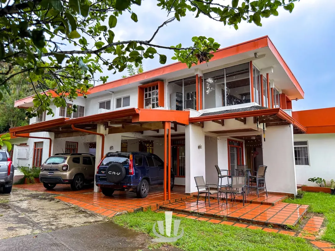Casa en venta en San Ramón de Tres Ríos – Residencial Las Cumbres