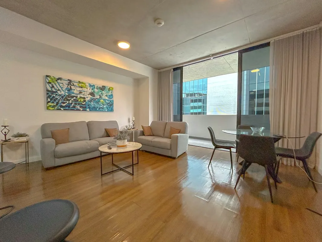 Amplio y elegante apartamento amueblado en venta enEscazú Village