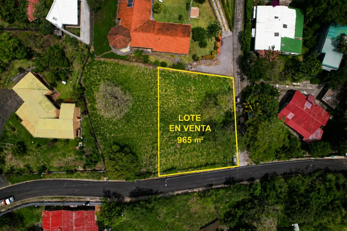 Lot for Sale in Santa Ana | Excellent Residential Opportunity