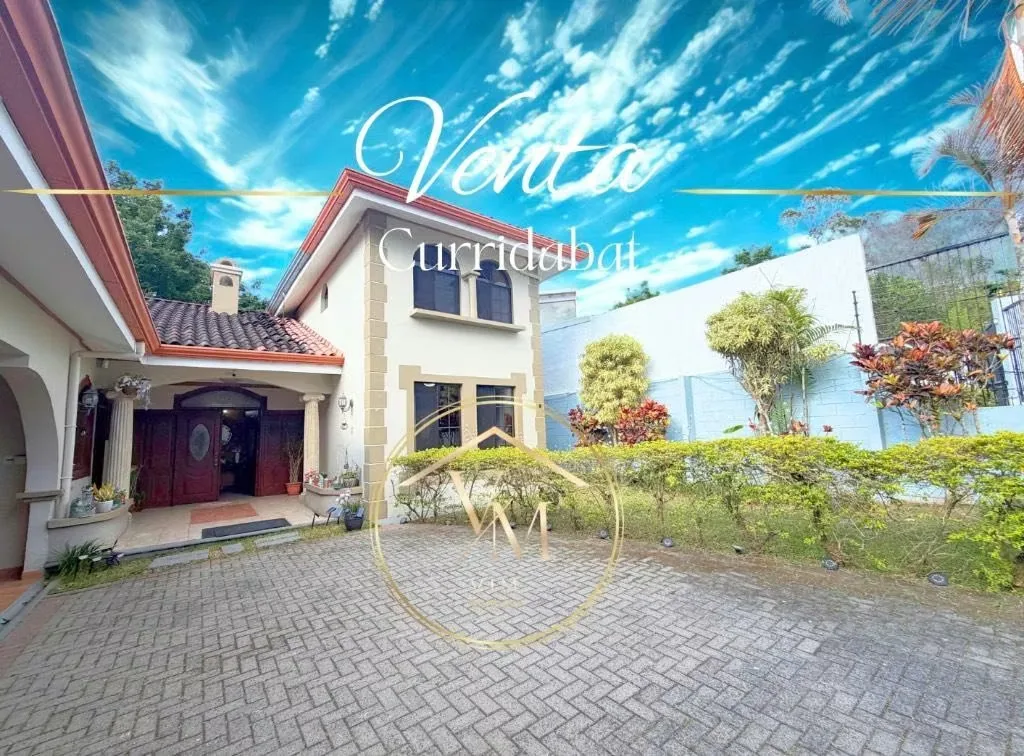 Spacious 5-bedroom house for sale in Residencial Altamonte, Curridabat