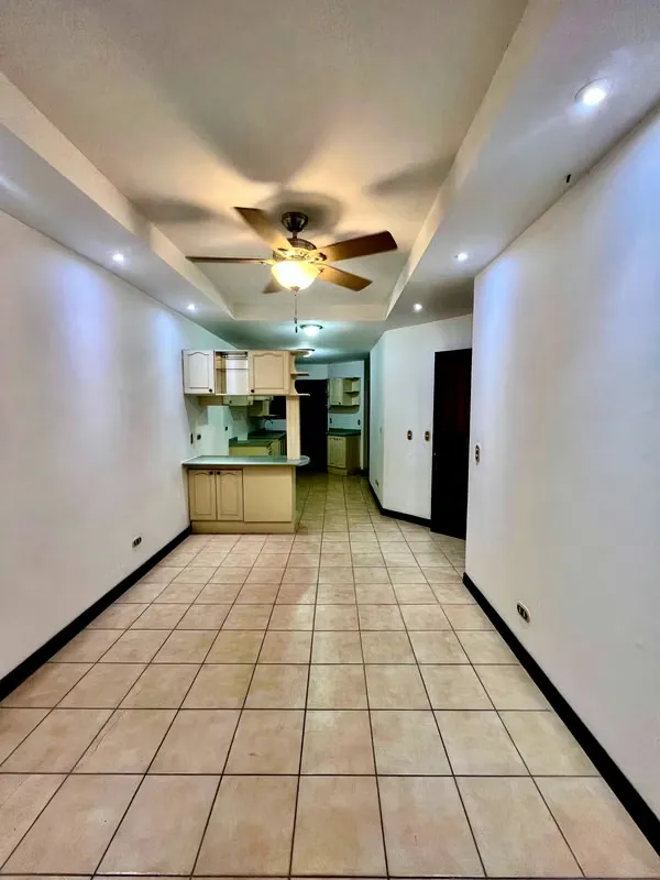 Alquiler Apartamento en Condominio,  Rohrmoser, San José