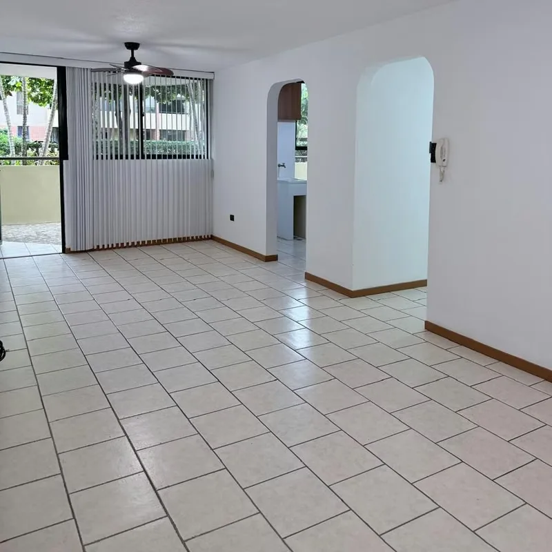 Apartamento ubicado en Condominio Campo Alto, San Rafael de Alajuela.