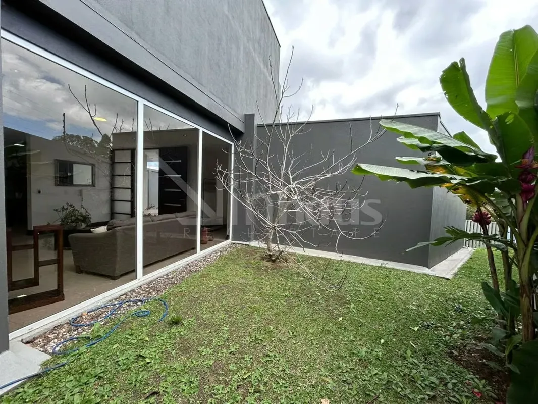 id 42598 Venta de Hermosa y Amplia Casa Residencial en San Rafael