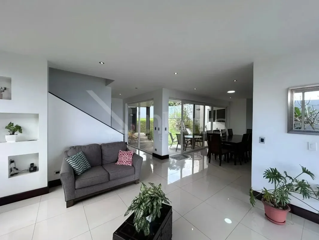 Beautiful and spacious residential house for sale in San Rafael de Montes de Oca — photo 5