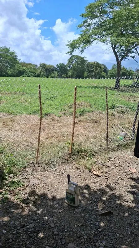 Land for sale, has availability of light and water.