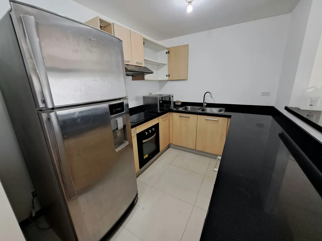 Apartamento en alquiler en el exclusivo Condominio Condado del Parque, ubicado en Sabana, una de las zonas más céntricas y convenientes de San José. Este condominio destaca por su ... — photo 5